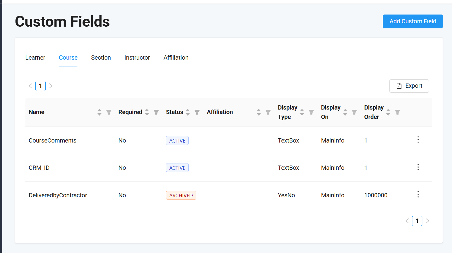 Custom fields page with list of course custom fields